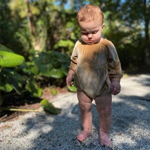 Vignette Daisy Velvet Bubble Romper in Gold 18-24 months